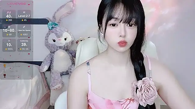 Lydia 170 online show from January 5, 1:45 am