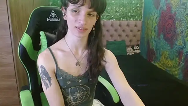 BurningVenus12 online show from April 24, 8:38 am