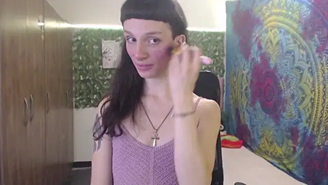 Snapshot of BurningVenus12 chatting on November 14, 1:31 am BurningVenus12 online show from November 14, 1:31 am