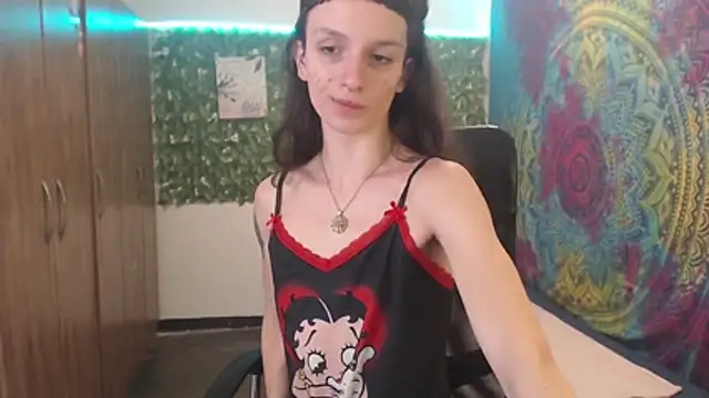 Snapshot of BurningVenus12 chatting on November 1, 8:03 pm BurningVenus12 online show from November 1, 8:03 pm