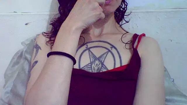 CELEna098rs707 online show from December 4, 9:03 pm