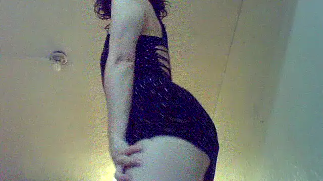 CELEna098rs707 online show from March 2, 5:20 pm