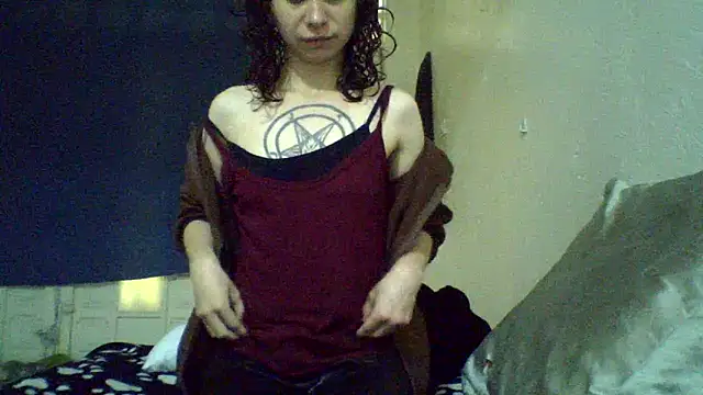 CELEna098rs707 online show from April 18, 10:32 pm