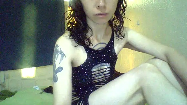 CELEna098rs707 online show from April 14, 4:34 pm