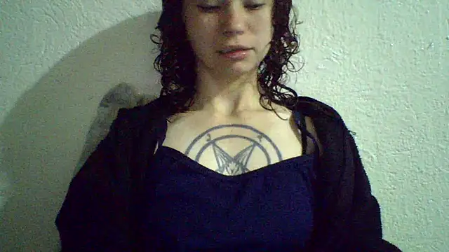 CELEna098rs707 online show from April 11, 2:41 am