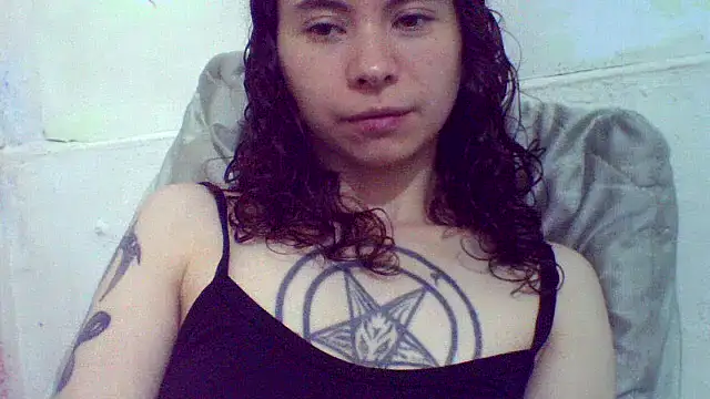 CELEna098rs707 online show from December 13, 9:32 pm