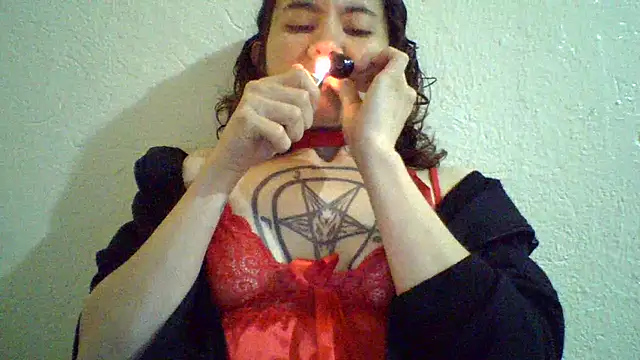 CELEna098rs707 online show from May 6, 9:08 pm