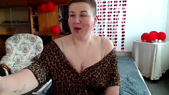 Snapshot of Annet1912 chatting on February 26, 1:00 pm Annet1912 online show from February 26, 1:00 pm