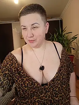 Snapshot of Annet1912 chatting on June 29, 9:27 am Annet1912 online show from June 29, 9:27 am