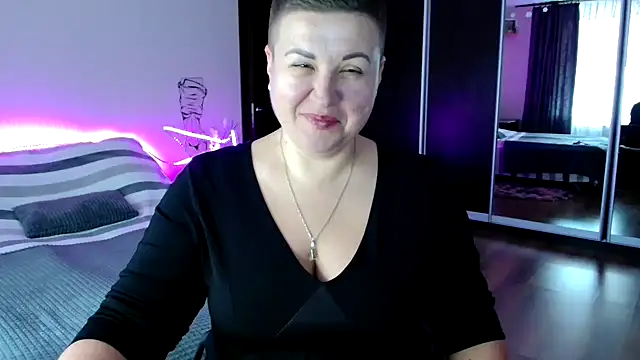 Snapshot of Annet1912 chatting on September 24, 8:21 am Annet1912 online show from September 24, 8:21 am