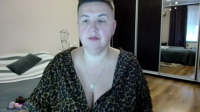 Snapshot of Annet1912 chatting on October 23, 6:12 am Annet1912 online show from October 23, 6:12 am