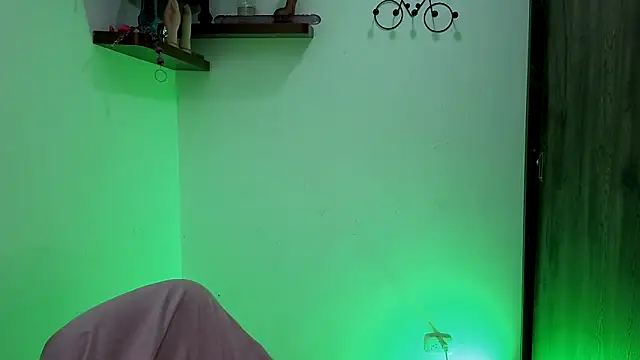 avans 15 online show from October 29, 1:04 am