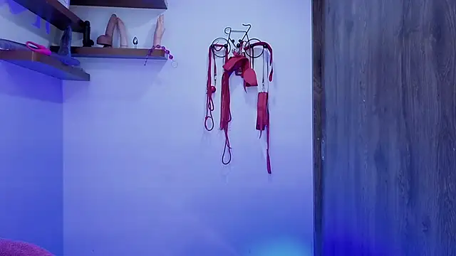 avans 15 online show from November 12, 10:57 pm