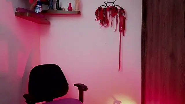 avans 15 online show from November 28, 11:49 pm