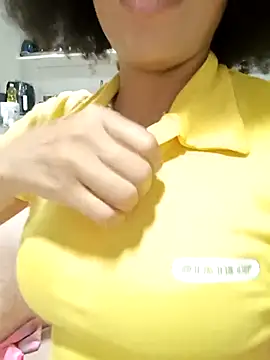 Snapshot of BlairSamy chatting on December 14, 11:32 pm BlairSamy online show from December 14, 11:32 pm