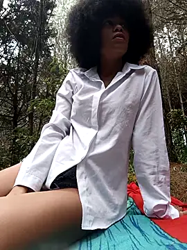 Snapshot of BlairSamy chatting on December 15, 6:14 pm BlairSamy online show from December 15, 6:14 pm