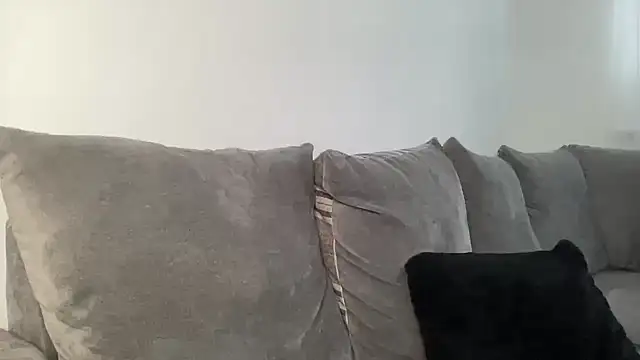 Snapshot of lilylush24 chatting on September 11, 9:53 am lilylush24 online show from September 11, 9:53 am