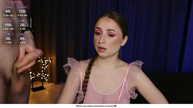 sweet couple777 online show from March 1, 5:46 pm