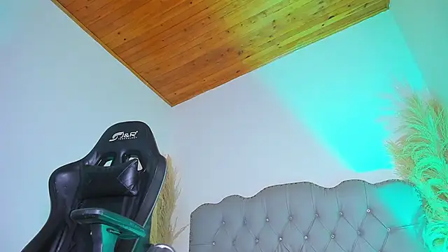 Tahiraa  online show from November 6, 11:47 am