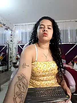 alexa-cooper- online show from March 7, 7:30 pm