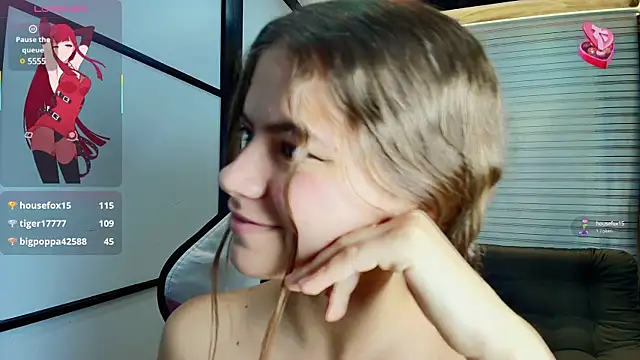 PaigeJayden online show from March 3, 11:35 pm