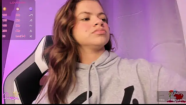 PaigeJayden online show from February 12, 2:44 am