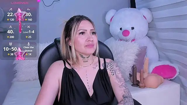 Alexasmith06 online show from March 19, 7:17 pm