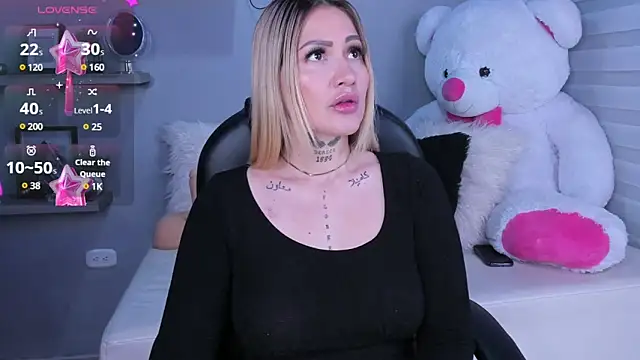 Alexasmith06 online show from March 10, 7:29 pm