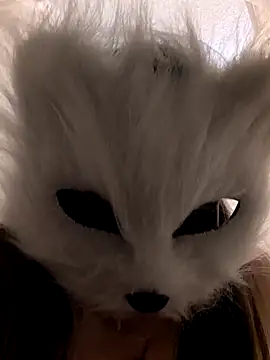 Snapshot of kleinelea123 chatting on March 10, 10:18 am kleinelea123 online show from March 10, 10:18 am