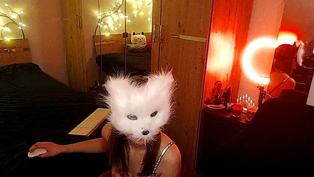 Snapshot of kleinelea123 chatting on December 25, 5:58 pm kleinelea123 online show from December 25, 5:58 pm