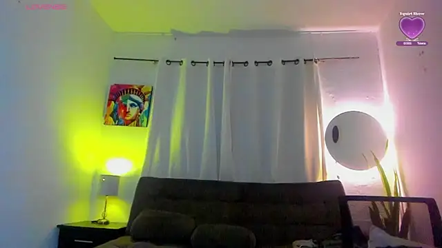 Sophie sweett19 online show from March 15, 2:51 am