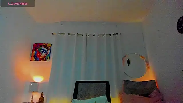 Sophie sweett19 online show from May 2, 1:44 am