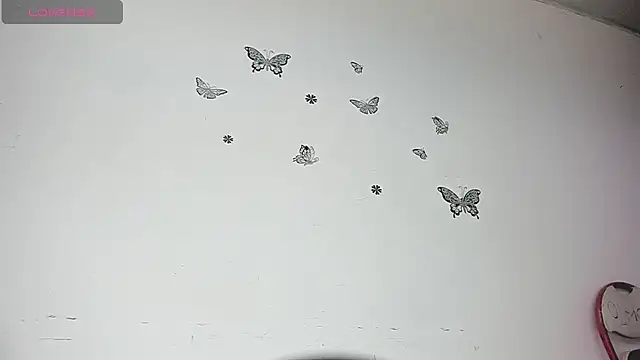 Snapshot of Sophie_sweett19 chatting on February 11, 1:51 pm Sophie sweett19 online show from February 11, 1:51 pm