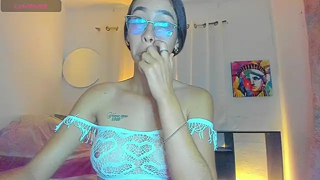 Sophie sweett19 online show from July 23, 1:08 am