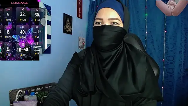 Snapshot of Falak-Yasin chatting on September 23, 12:12 pm Falak-Yasin online show from September 23, 12:12 pm