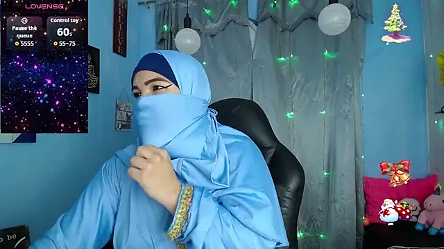 Snapshot of Falak-Yasin chatting on November 17, 12:20 pm Falak-Yasin online show from November 17, 12:20 pm