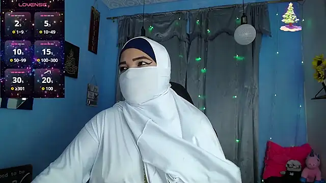 Snapshot of Falak-Yasin chatting on November 8, 11:58 am Falak-Yasin online show from November 8, 11:58 am