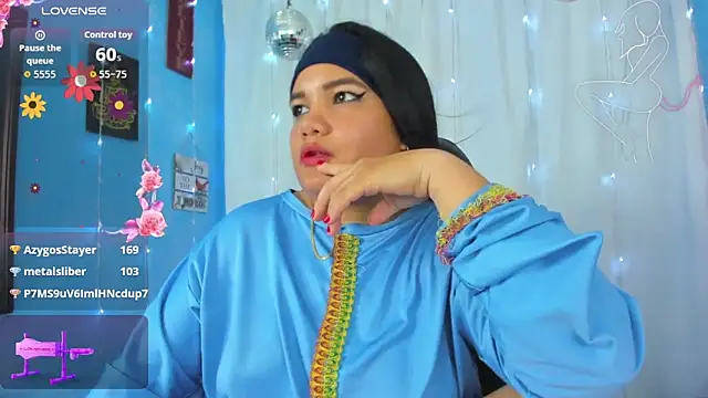 Falak-Yasin online show from April 18, 7:07 pm