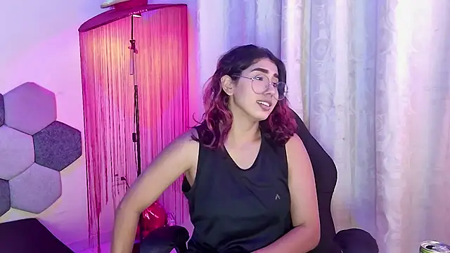 Horny tgn online show from May 21, 6:05 pm