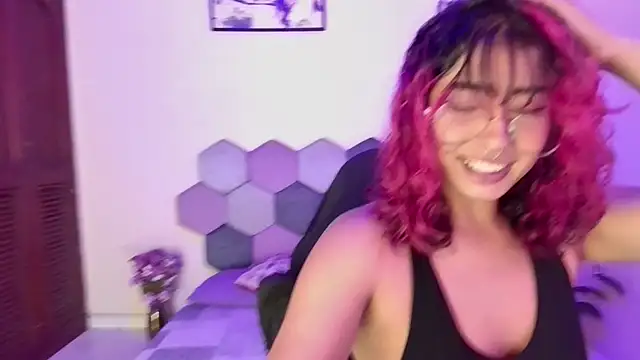 Horny tgn online show from January 5, 5:38 pm