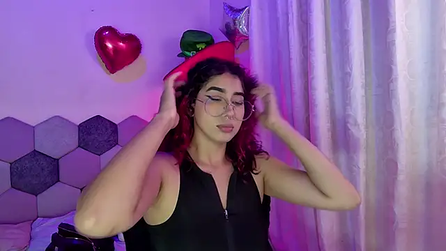 Horny tgn online show from March 22, 6:42 pm