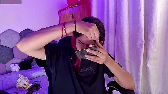 Horny tgn online show from April 2, 2:02 pm