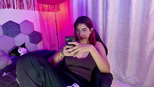 Horny tgn online show from February 19, 6:05 pm