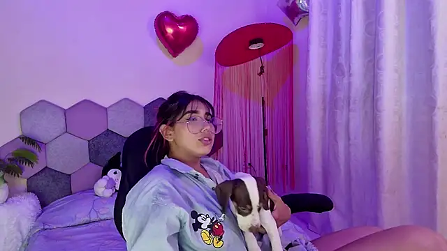 Horny tgn online show from March 15, 7:10 pm