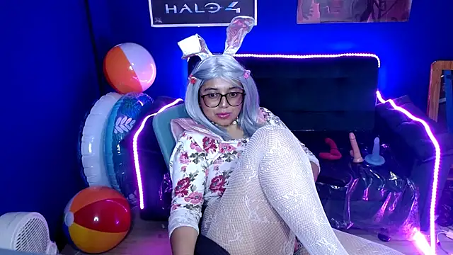 X CHERRY XX online show from December 11, 12:33 am