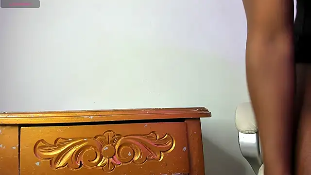 Snapshot of Arii_xxx chatting on March 21, 7:46 pm Arii xxx online show from March 21, 7:46 pm