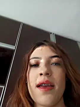 Snapshot of sofiarouge chatting on September 8, 8:19 pm sofiarouge online show from September 8, 8:19 pm