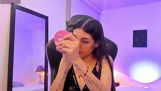 sofiarouge online show from November 6, 8:13 pm