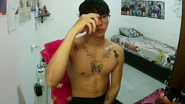 Snapshot of Dillom420 chatting on January 8, 7:31 pm Dillom420 online show from January 8, 7:31 pm