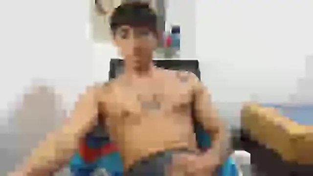 Dillom420 online show from February 2, 8:45 am